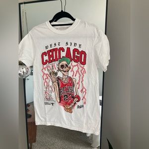 Relish Chicago Bulls T